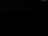 22 : 08