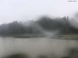 09 : 00