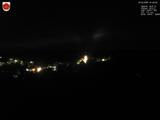 01 : 44