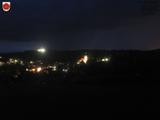 21 : 00