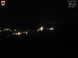 02 : 00