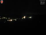 04 : 00