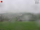 07 : 00