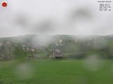 08 : 32