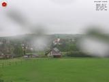 13 : 00