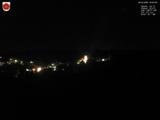04 : 00