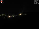 03 : 20