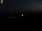 21 : 08
