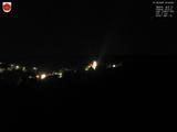 04 : 04
