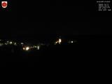 01 : 48