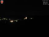 03 : 04