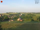06 : 00