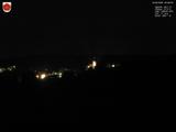 23 : 08