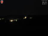 03 : 04