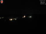 01 : 04