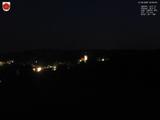 22 : 56