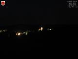 03 : 04