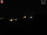 02 : 00