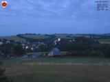 04 : 28