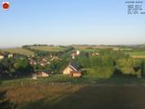 06 : 00