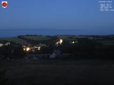 03 : 48