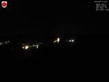 01 : 00