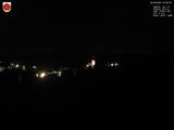 03 : 00