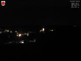 22 : 08