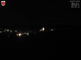 03 : 00