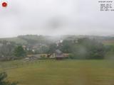 09 : 40