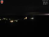 21 : 00
