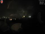 04 : 00