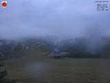 06 : 00