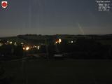 04 : 00