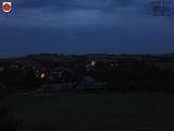 19 : 48