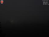 04 : 44