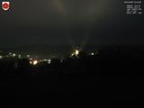 21 : 04
