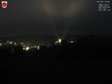 21 : 08