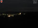 23 : 00