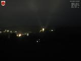06 : 00
