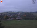 07 : 00