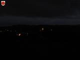 19 : 00