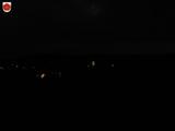 19 : 08
