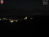 19 : 56