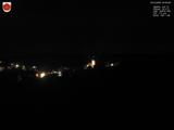 03 : 52