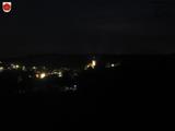 19 : 04