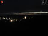 19 : 04