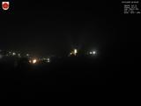 02 : 00