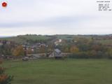 09 : 00