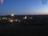 21 : 08